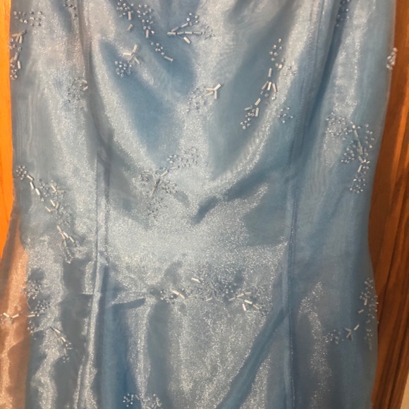 Vintage 2009 Light Blue Long Prom Dress Size 11/12 - Picture 2 of 4